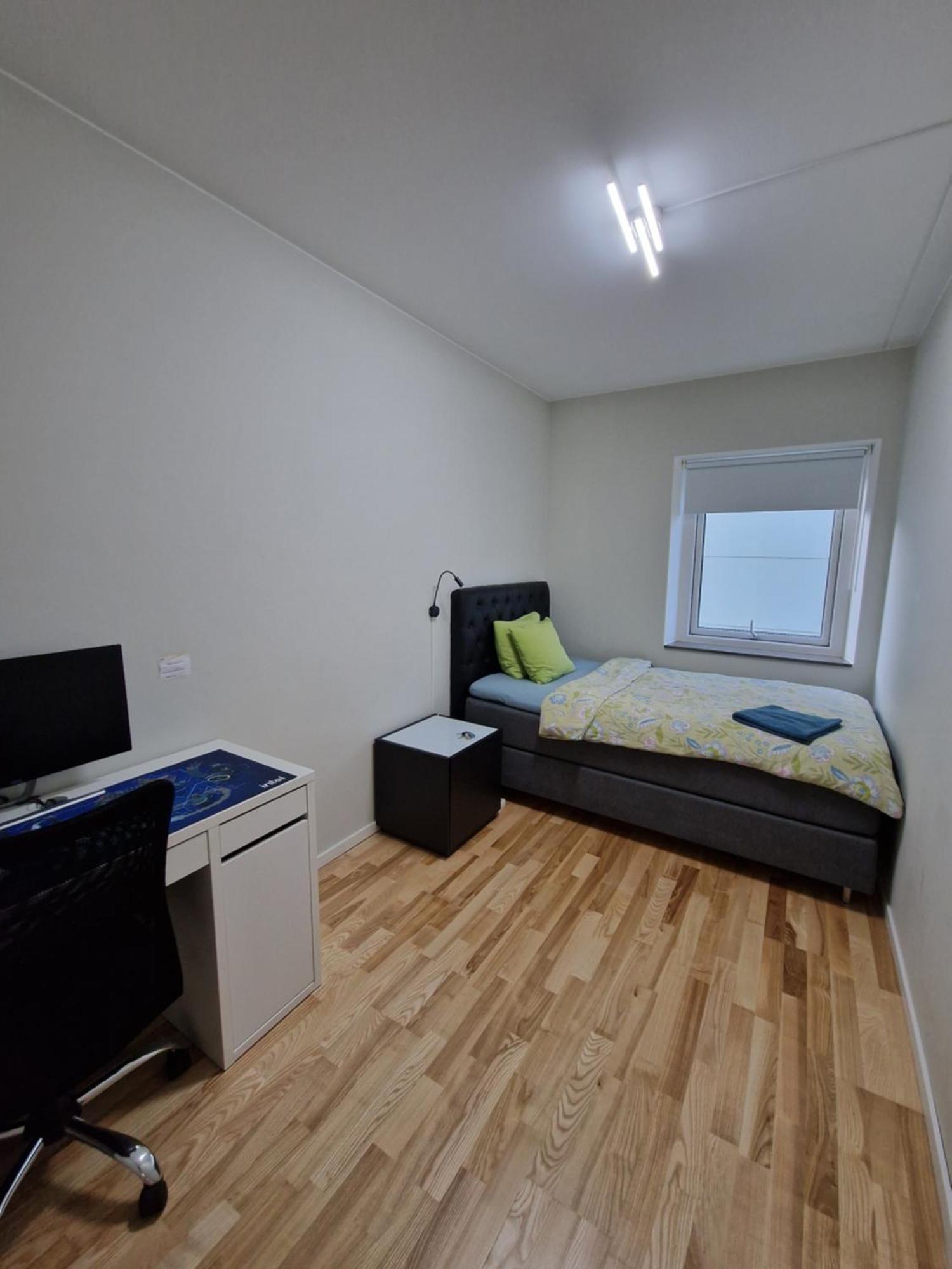 Homestay - Private Room In An Apartment Gotemburgo Exterior foto